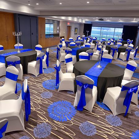 Holiday Inn Express & Suites Vaudreuil-Dorion By Ihg Exteriér fotografie