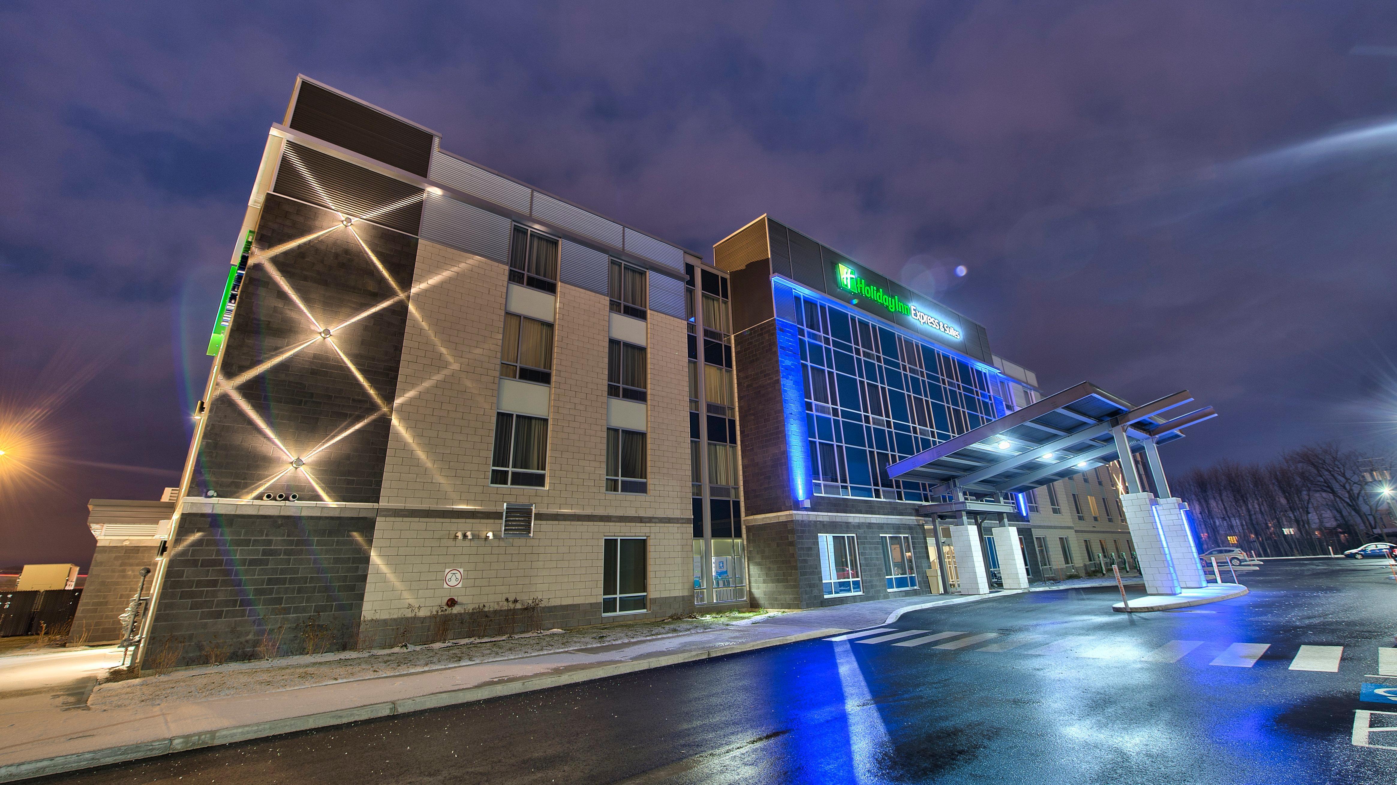 Holiday Inn Express & Suites Vaudreuil-Dorion By Ihg Exteriér fotografie